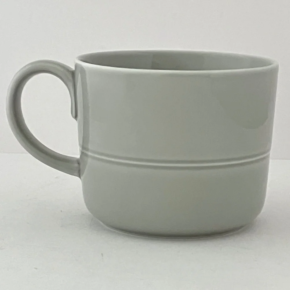 Crate & Barrel Aaron Probyn Hue 12 oz. Light Grey Mug / Discontinued